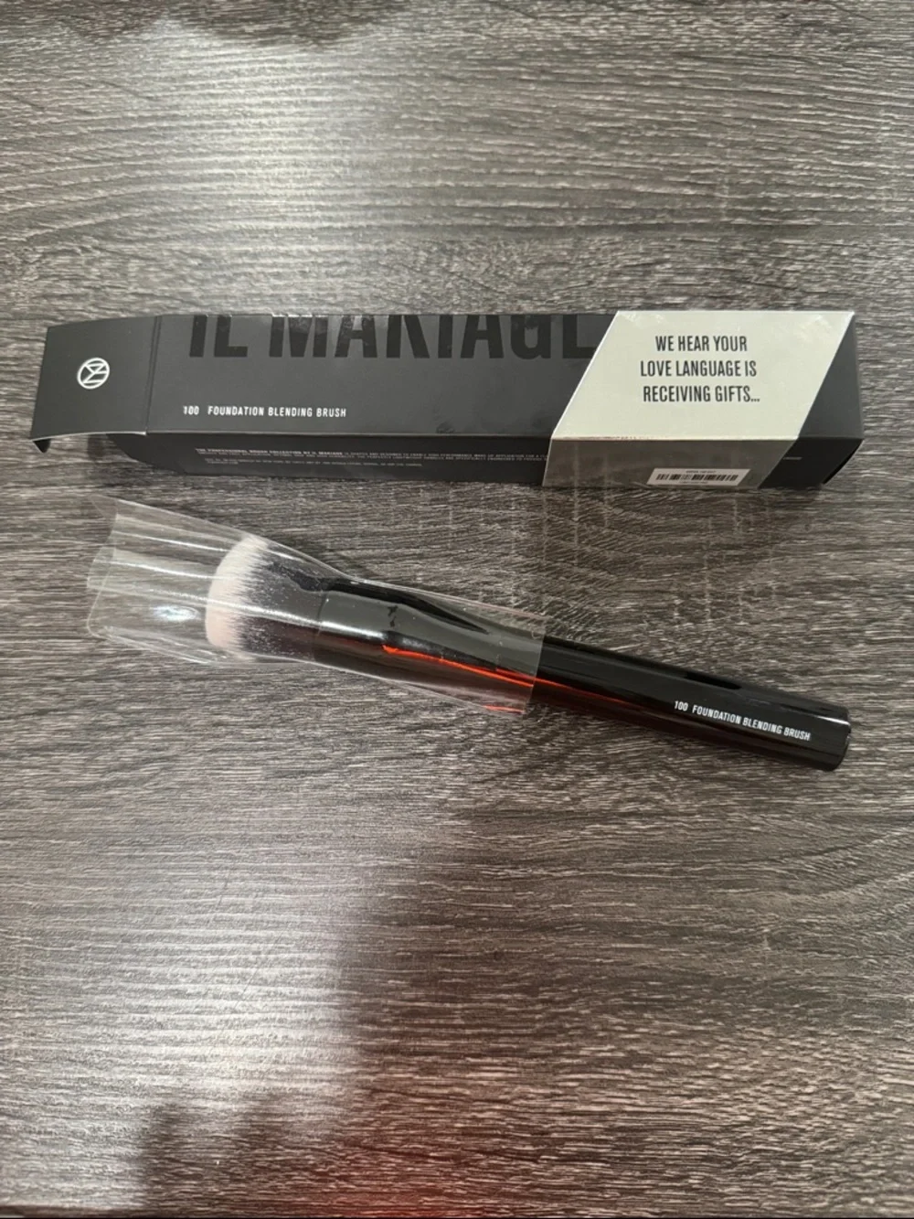 IL MAKIAGE Foundation Blending Brush 100